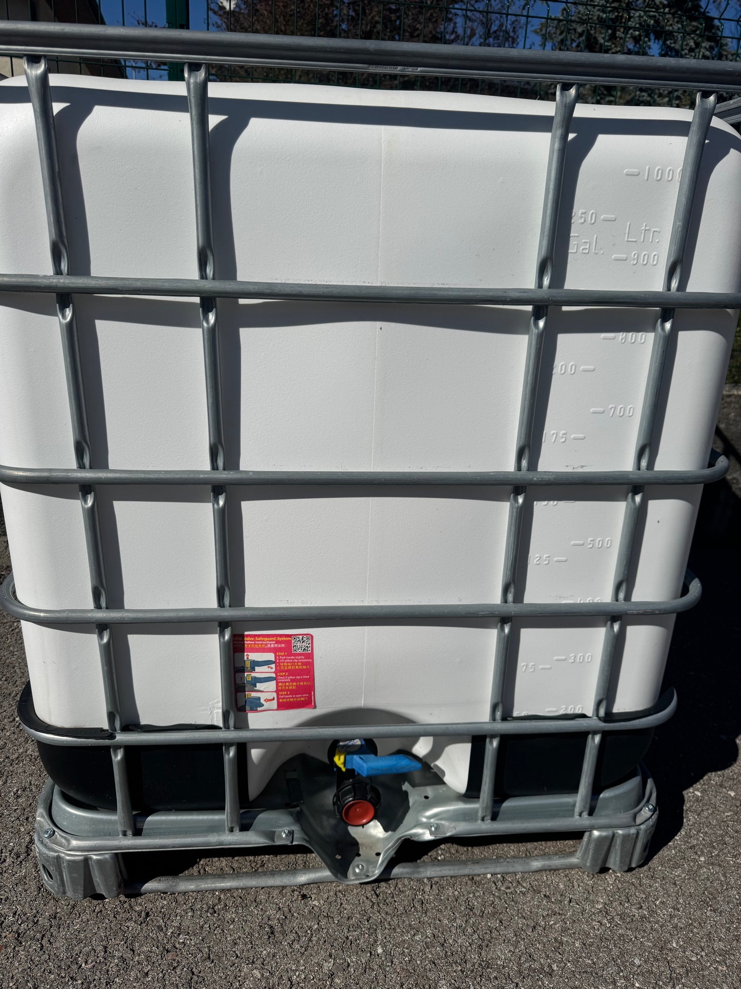 CUVE RECUPERATION EAU 1000 LITRES